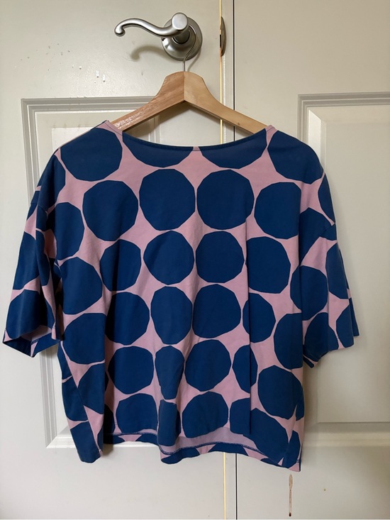 Marimekko Tops - Marimekko Short Sleeve Polka Dot Top - Pink and Navy